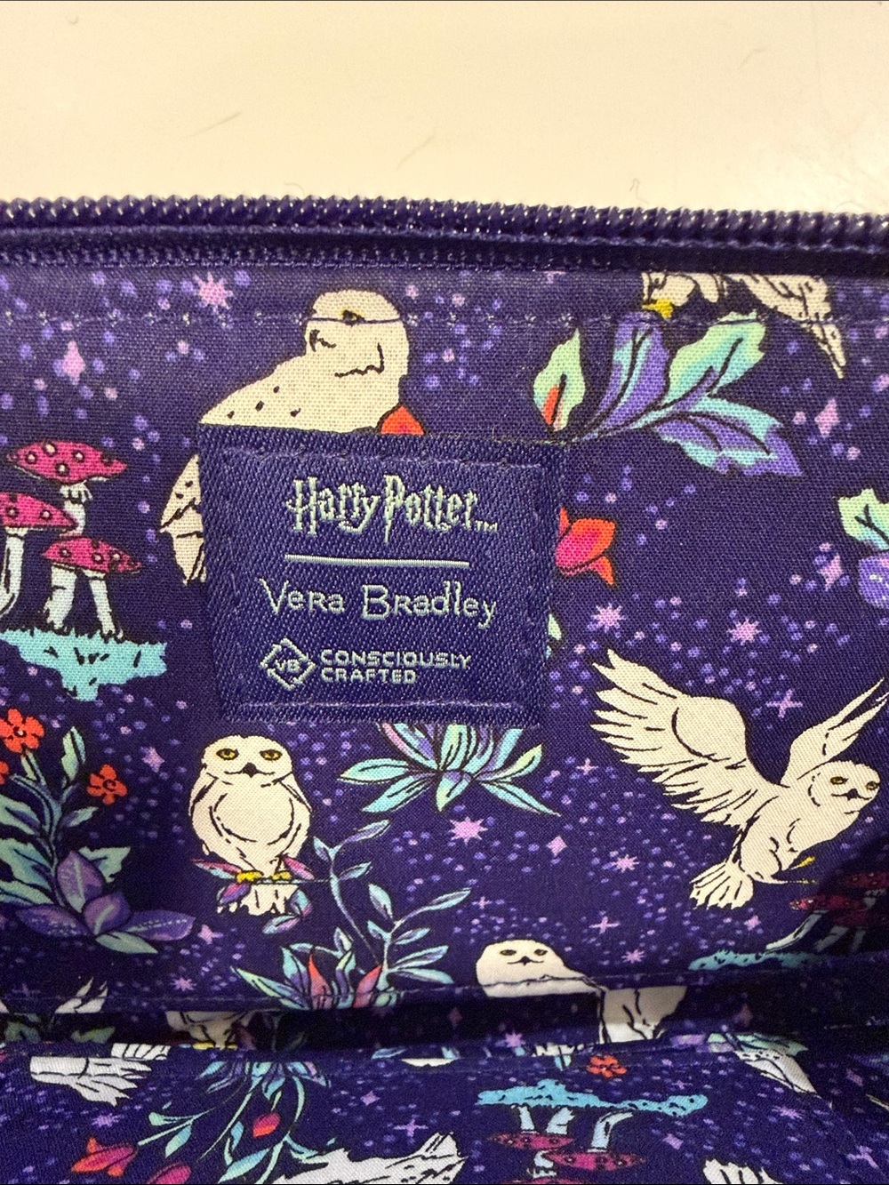 Vera Bradley Navy Harry Potter Floral Crossbody Wallet - Picture 5 of 7